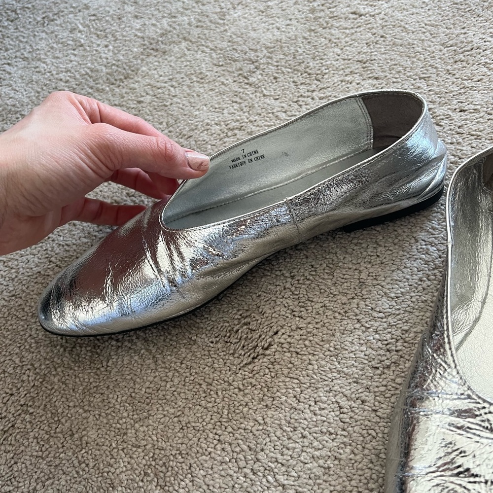 Jeffrey Campbell Silver Metallic Flats - Picture 2 of 3